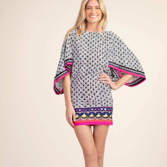 Trina Turk Other - New Trina Turk Tanzania Scarf Stylish Tunic Cover Up Size Medium !